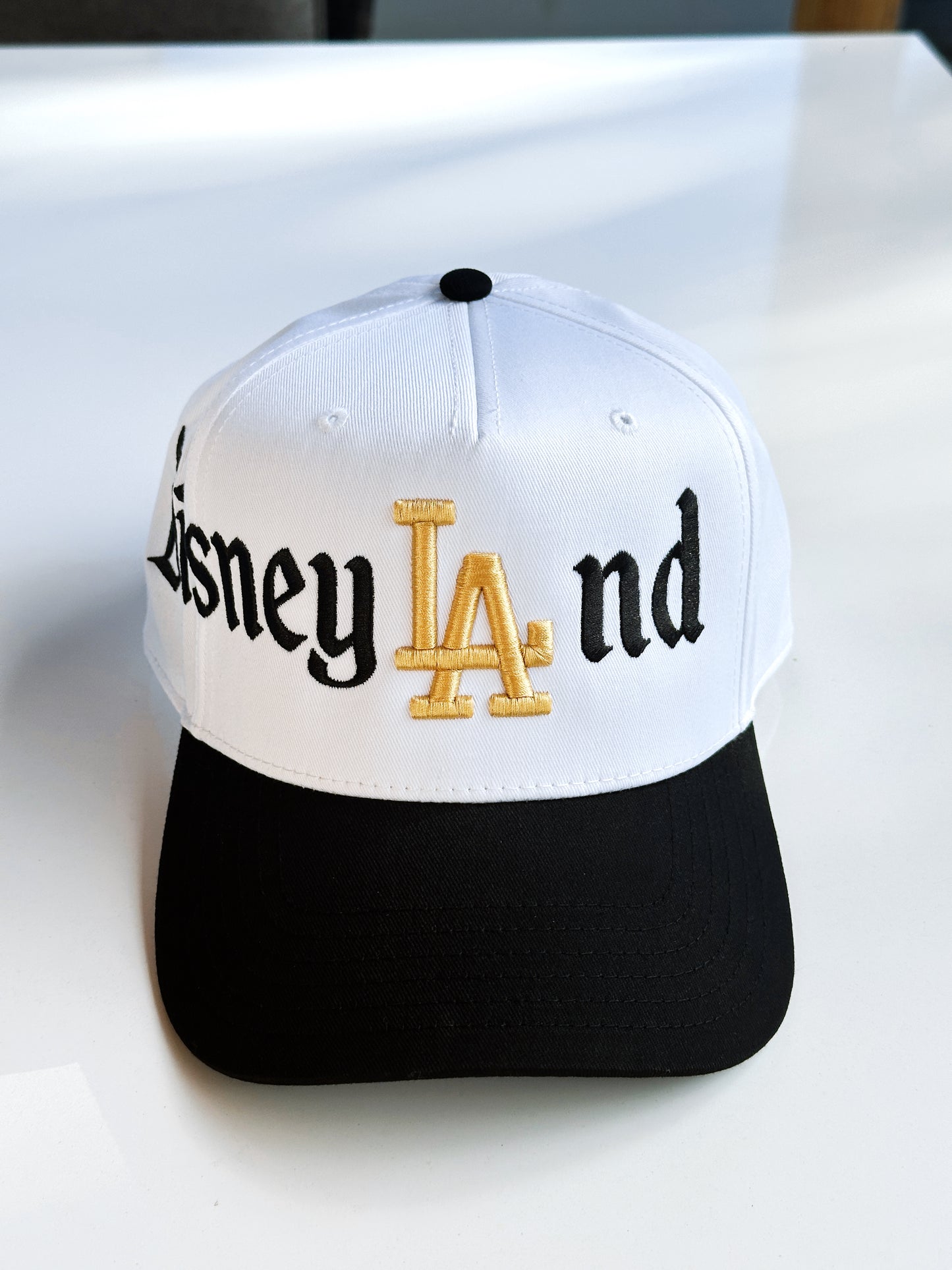 Dland 'White/Black(Gold LA)' Snapback