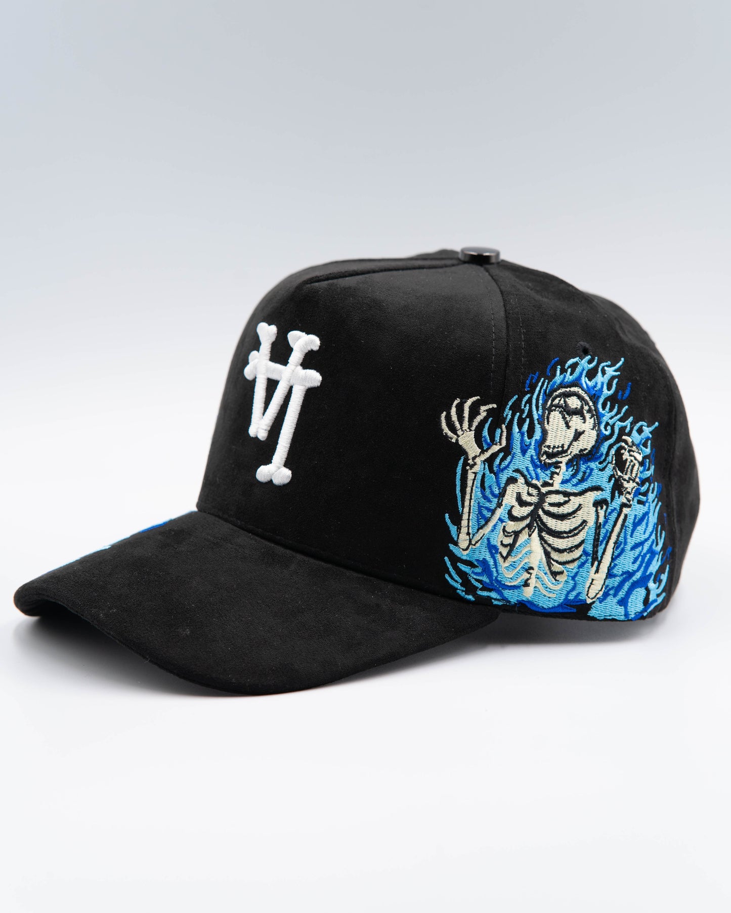 LV MONOGRAM 'ECLIPSE'